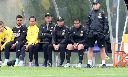 «Δεν μου αρέσει να χάνω ούτε στα φιλικά - Είδα πράγματα που δεν θέλω να συζητήσω δημόσια» thumb