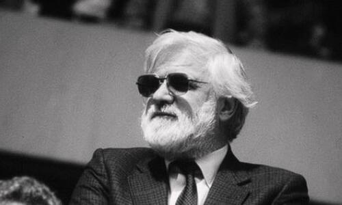 Θρήνος στην Αγγλία: «Έφυγε» από την ζωή ο πρόεδρος της Τσέλσι που την έσωσε! thumb