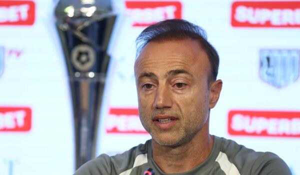 Κόντης: «Θέλω να ανταποδώσω την αγάπη στον κόσμο» image