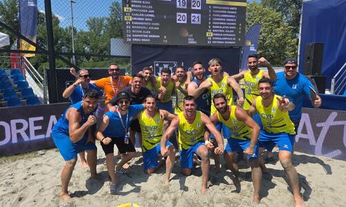 Τεράστιες νίκες για τις Εθνικές Beach Handball στο Ζάγκρεμπ thumb