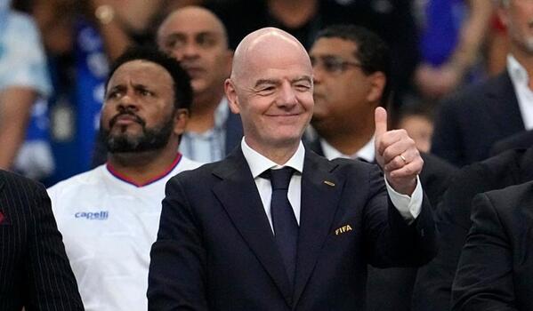 Ο Ινφαντίνο ενθουσιασμένος με την ιδέα για Μουντιάλ 64 ομάδων image