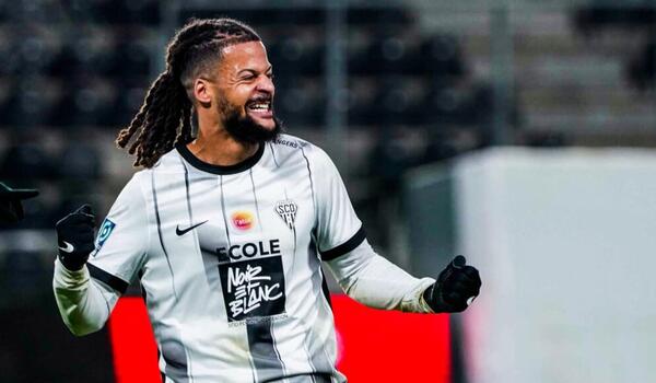 Δίχτυα σε Λοΐς Ντιονί για αντί-Μαέ! image