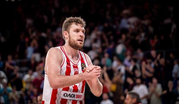 MVP ο Βεζένκοφ στην 6η αγωνιστική της Euroleague image