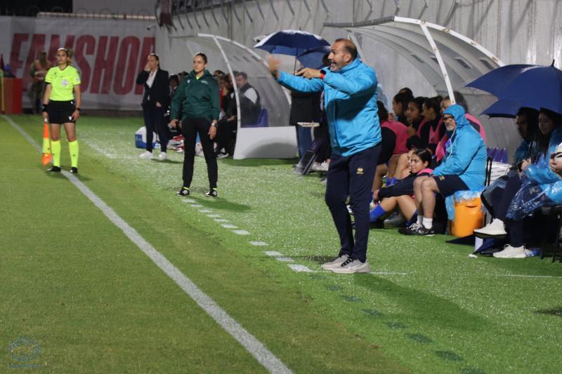 Δημητριάδης: «Δικαιωματικά οι κοπέλες μας θα διεκδικήσουν άνοδο» thumb