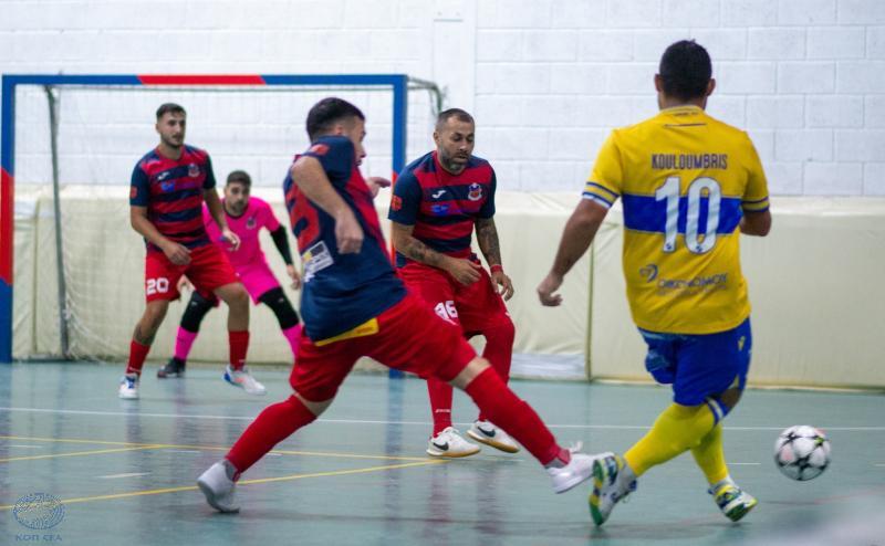 Futsal: Νίκες για ΑΠΟΕΛ και Ένωση Νέων Λατσιών  thumb