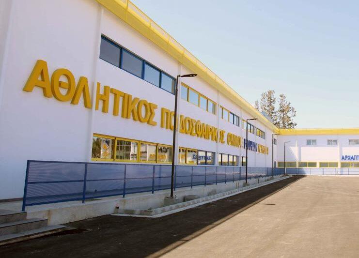 Εισφορές επωνύμων και όχι από το επενδυτικό thumb