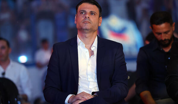 Με πλάνο για πιο ισχυρές βάσεις image