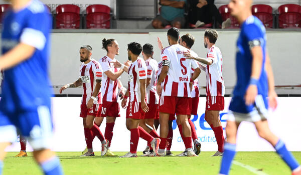 Νέα Σαλαμίνα - ΑΠΕΑ 4-0: Με τεσσάρα στην επόμενη φάση οι «ερυθρόλευκοι»! image