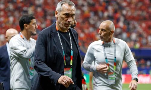 Ένταση με Δώνη στη συνέντευξη Τύπου μετά την τεσσάρα από την Ισπανία! thumb