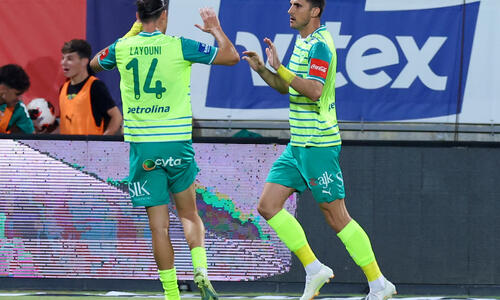 ΑΕΚ - Ακρίτας 3-2 (2-2 κ.δ.): Δύσκολη πρόκριση με τη «ψυχή στο στόμα» thumb