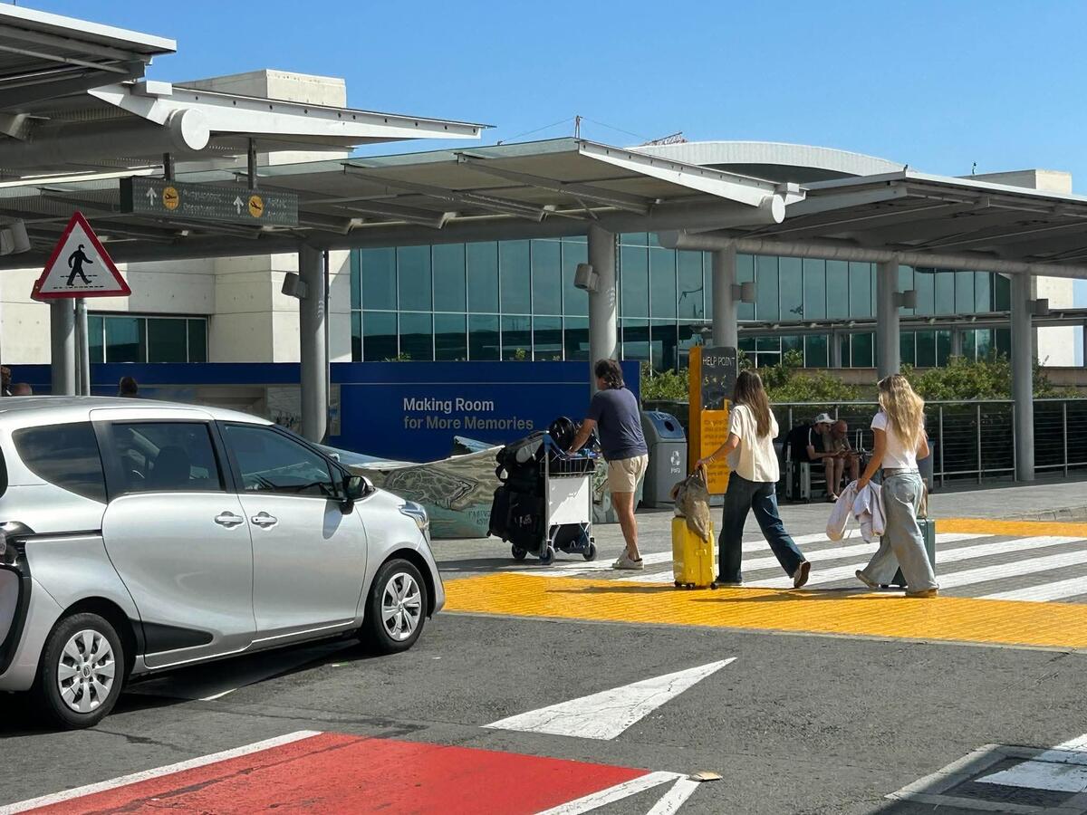 Ετοίμασε βαλίτσες και έφυγε από Κύπρο ο Σα Πίντο (ΦΩΤΟΣ) thumb