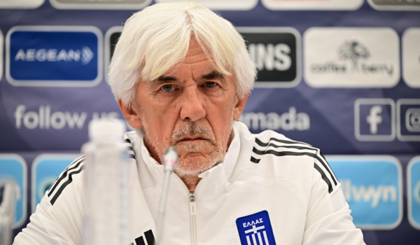 Γιοβάνοβιτς: «Xαρούμενος που έχουμε πλειάδα φορ καλών ομάδων - Πρέπει να τους αξιοποιήσω» image