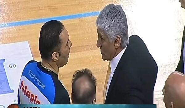 Basketgate: Βίντεο με τον live διάλογο Πηλοΐδη - Γιαννάκη στο περίφημο Φάρος Λάρισας - Άρης image