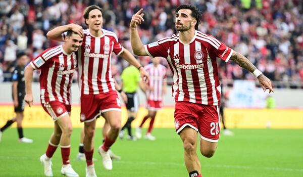 Super League: Πεντάρα-ξέσπασμα για τον Ολυμπιακό με σόου Ζότα image