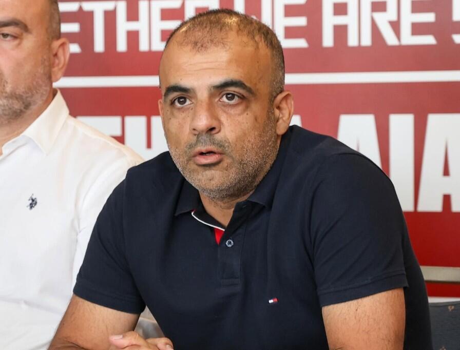 «Έχουμε στα χέρια μας και υπογραφή από κεντρικό αμυντικό - Είμαστε πάρα πολύ κοντά με τον Γιόρντι Κιντιγιά» thumb