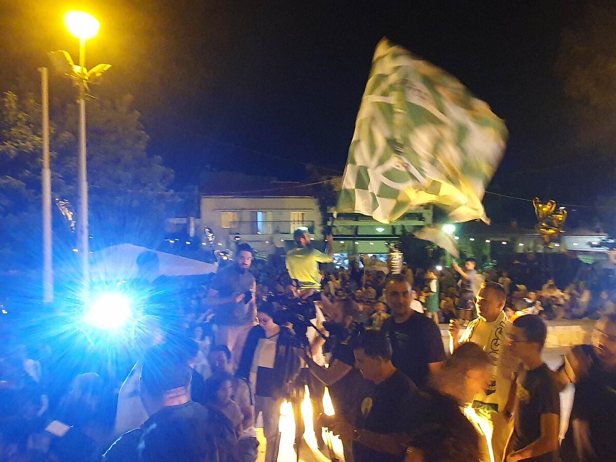 Βίντεο ST: Γνώρισε την αποθέωση ο πρωταθλητής Σπιλέφσκι!  thumb