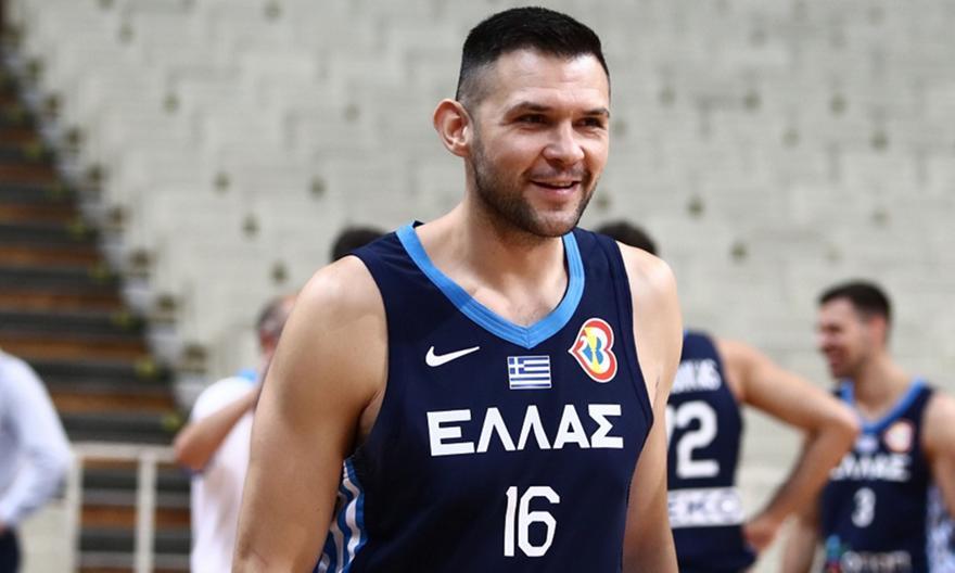 Παπανικολάου: «Θα πρέπει να δώσουμε τη μάχη μας, ξεκινώντας με το ματς του Σαββάτου» thumb