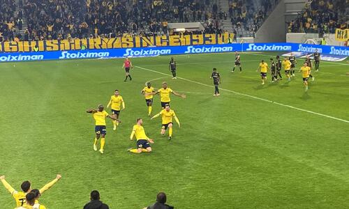 Βίντεο: Η ισοφάριση της ΑΕΛ και τα πανηγύρια!  thumb