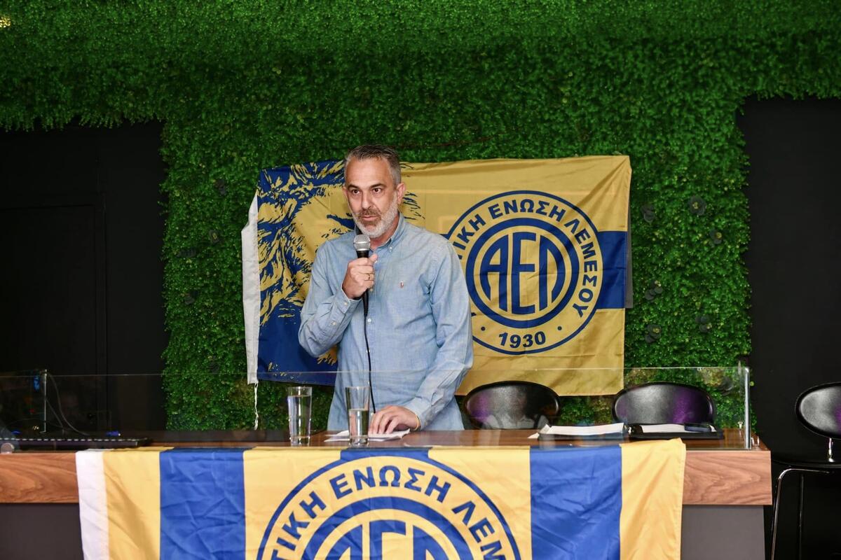 ΑΕΛ / Η σωστή διαδικασία με το μοντέλο του τεχνικού διευθυντή thumb