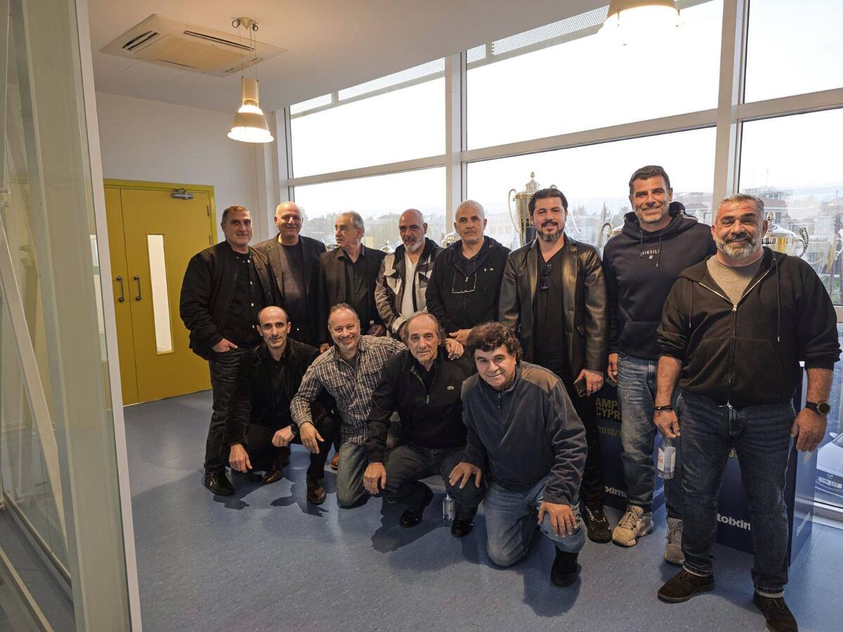 Στον Αρχάγγελο οι παλαίμαχοι του ΑΠΟΕΛ πριν το ντέρμπι με την Ομόνοια thumb