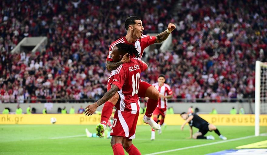 Super League: Θρίαμβος πριν τη φιέστα για τον Ολυμπιακό thumb