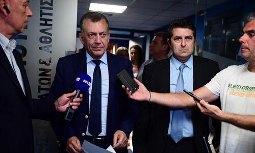 «Οι ιδιοκτήτες των δύο ΚΑΕ δεσμεύτηκαν πως δεν θα παραστούν στα εκτός έδρας ματς» thumb