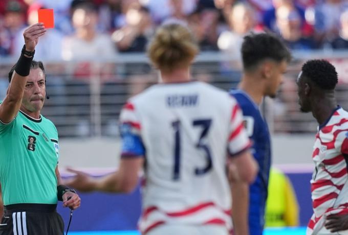 Η FIFA έβγαλε ανακοίνωση για Μπαλογκάν χωρίς τον λόγο που ανέστειλε την τιμωρία! thumb