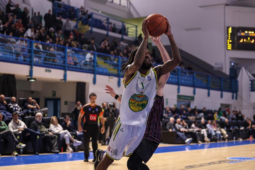 ECOMMBX Basket League: 22ο ροζ φύλλο για Πετρολίνα ΑΕΚ thumb
