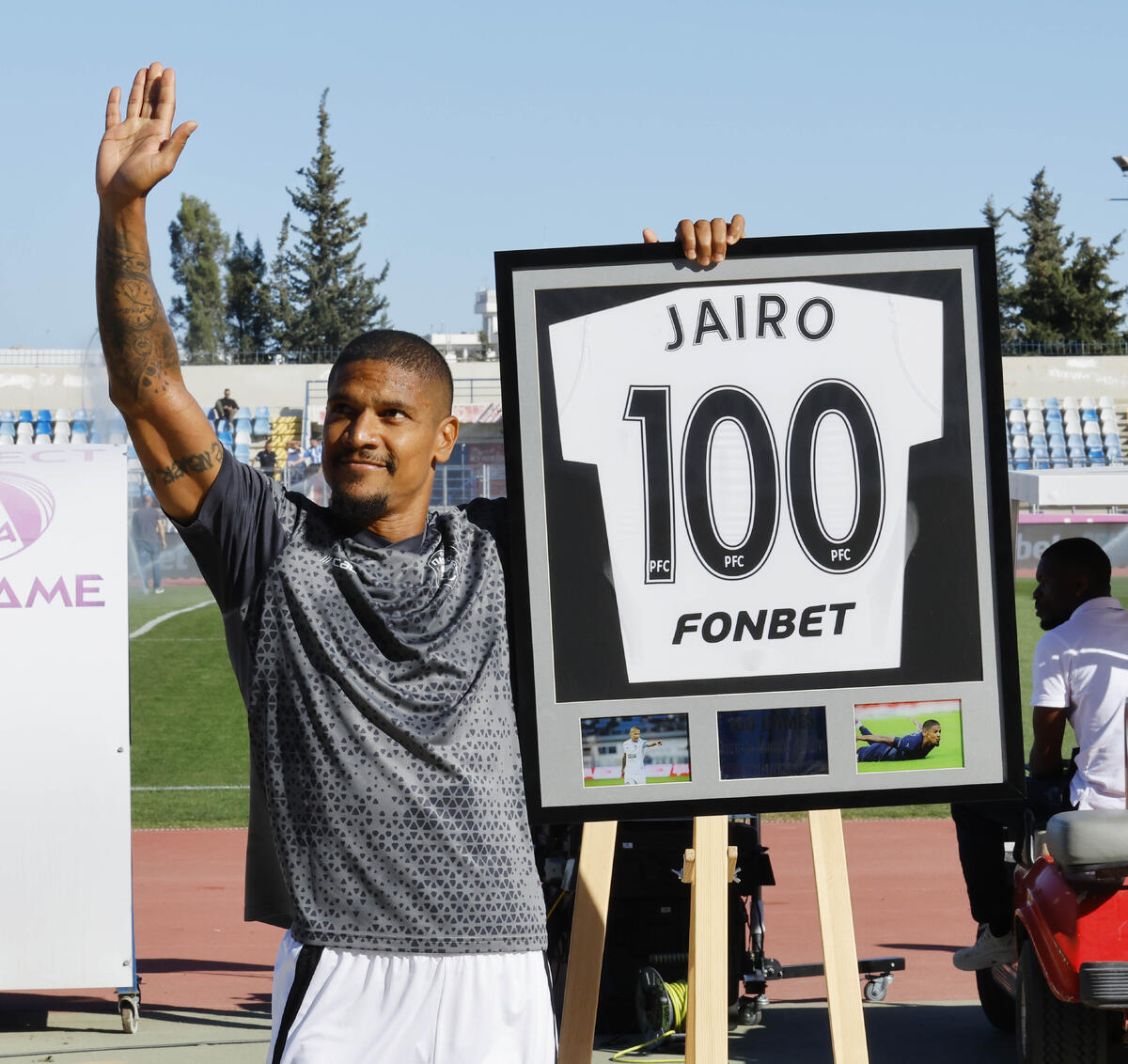 Ζάιρο για τις 100: «Θα έρθουν πολλά ακόμα» thumb