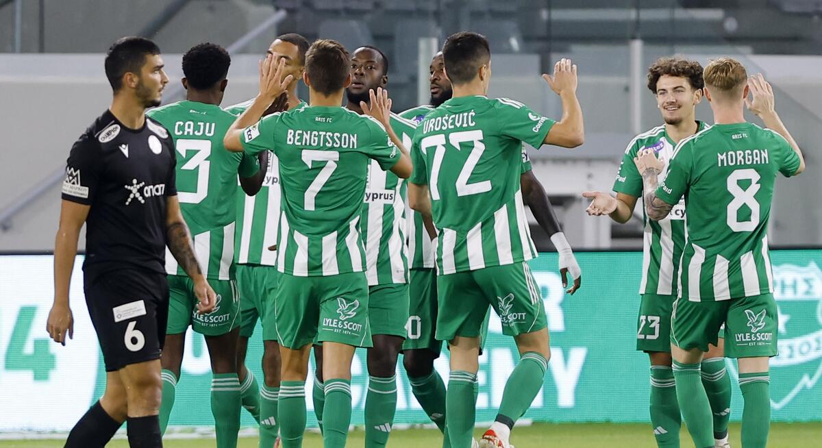 Άρης-Εθνικός 2-0: Έκανε τη δουλειά με Μοντνόρ και Στρούτσκι! thumb