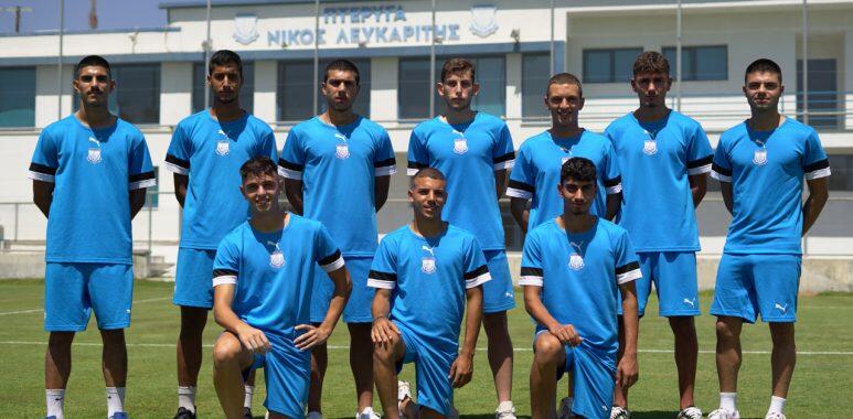 Απόλλωνας: Επαγγελματικά συμβόλαια σε 10 νεαρούς (pics) thumb