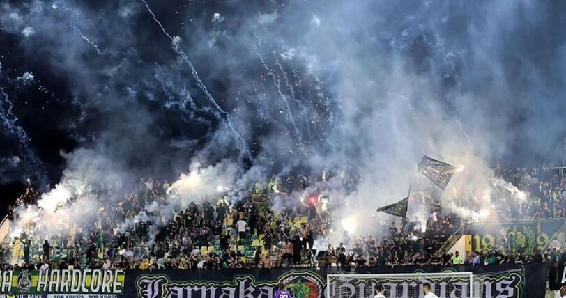 Δυνατό μήνυμα στον κόσμο της: «Μαζί μέχρι τέλους» thumb