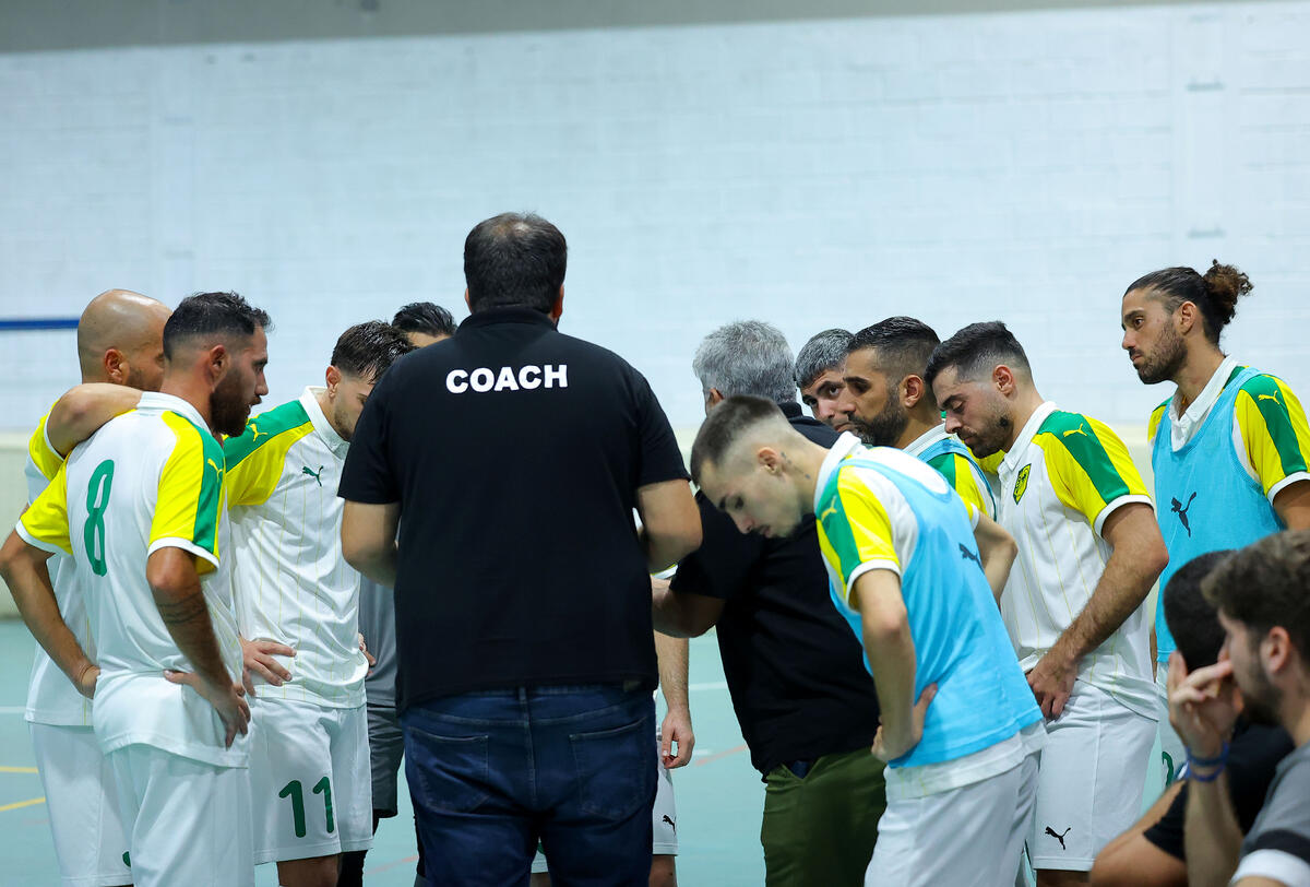 Futsal: Εύκολες νίκες για τα φαβορί thumb