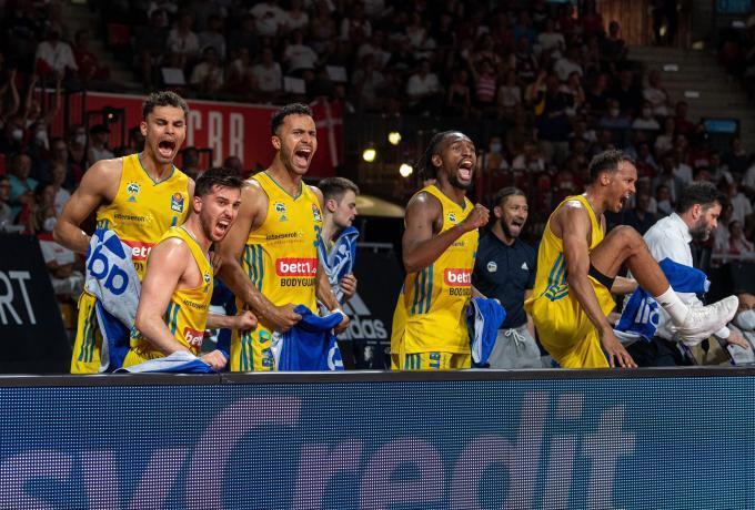 Έκανε το 3-peat η Άλμπα με θριαμβευτικό διπλό στο Μόναχο! thumb