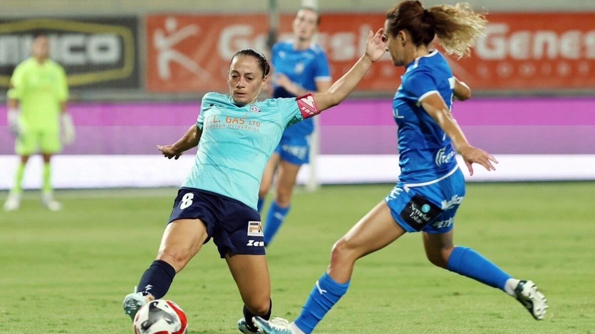 FIFPRO: H Άντρια Μιχαήλ για τις δυσκολίες των ποδοσφαιριστριών στην Κύπρο thumb
