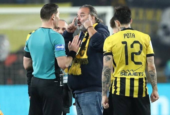 Σε απολογία και από τη Λίγκα Ηλιόπουλος και ΑΕΚ για Μακέλι thumb