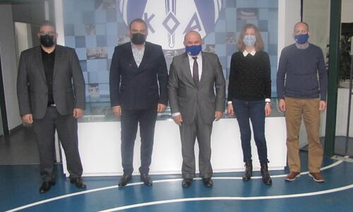 Ο Πρόεδρος ΚΟΑ συναντήθηκε με το σωματείο Απόλλων Λεμεσού thumb