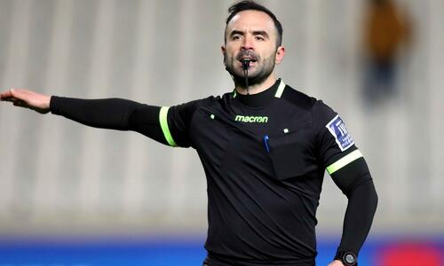 «Κλοτσιά Σάβιτς στην επιγονατίδα του Σάλι. Γιατί δεν το αντιλήφθηκαν στο VAR;» thumb