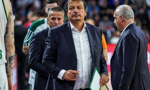 Επικός Αταμάν: «Είμαι καλύτερος από τον Αντσελότι» thumb