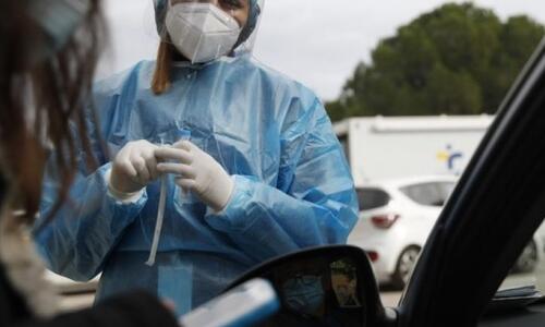 Ελλάδα: 597 νέα κρούσματα και  43 θάνατοι  thumb