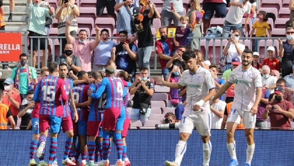 Η La Liga αναβάλλει δύο αγώνες και κάνει επίθεση στην FIFA thumb