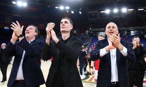 Μπαρτζώκας: «Φανταστικό να δουλεύεις στον Ολυμπιακό - Συγχαρητήρια και στον Παναθηναϊκό» thumb