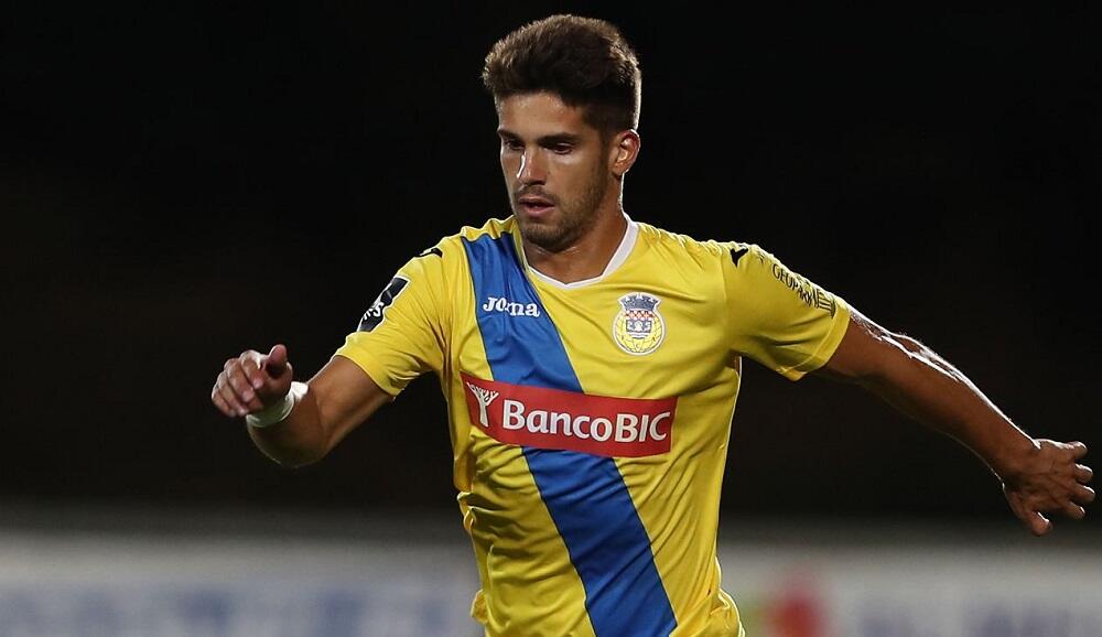 Αυτόν θέλει η ΑΕΛ για το κέντρο της άμυνας thumb