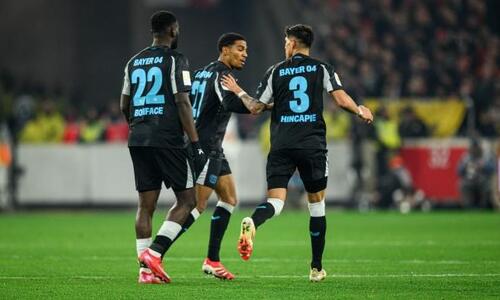 Τρελή ανατροπή και στο -6 από την κορυφή η Λεβερκούζεν! thumb