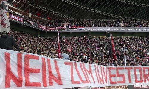 Το ξανασκέφτονται για την είσοδο επενδυτών μετά τις καθολικές διαμαρτυρίες thumb