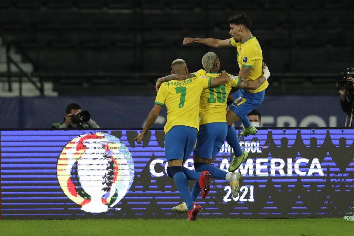 Copa America: Στα ημιτελικά Βραζιλία και Περού thumb