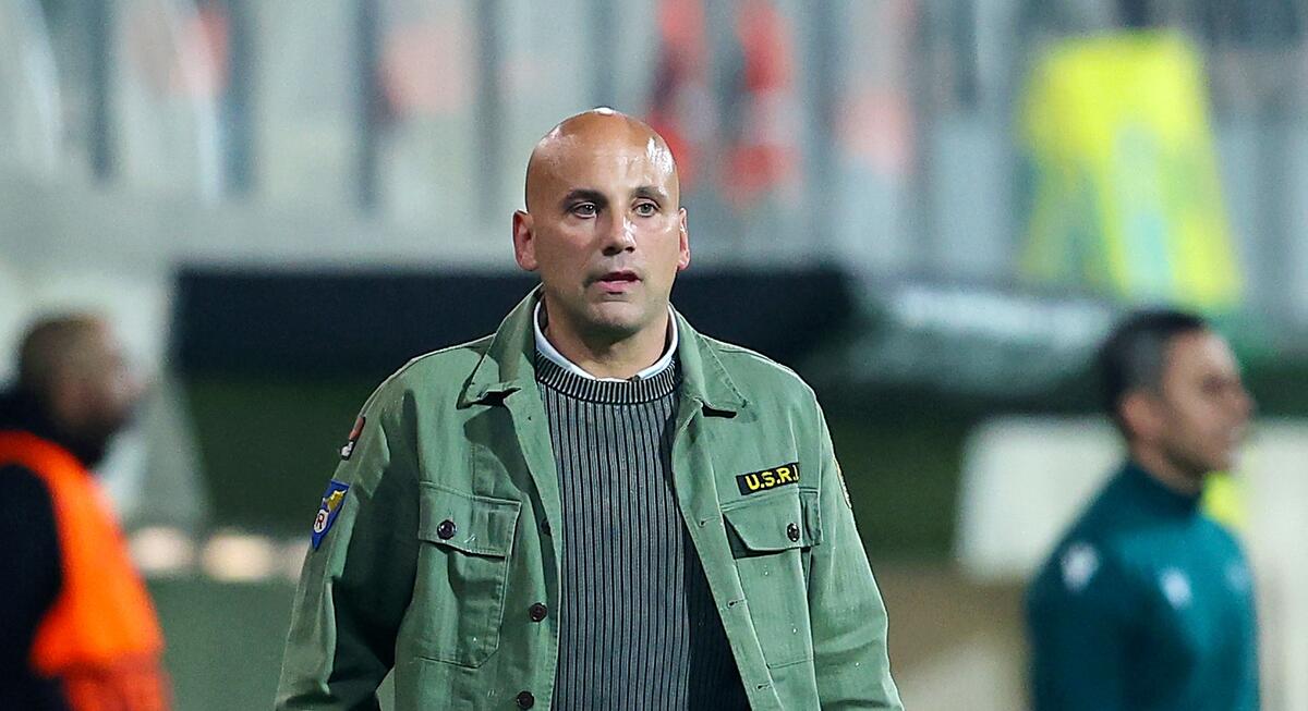 «Με έντεκα παίκτες είχαμε πιθανότητες» (Σχόλιο για τον τραυματισμό του Καμπρέρα) thumb
