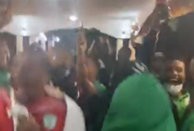  Iστορική πρόκριση για Μπασιρού και Κομόρες, τρελά πανηγύρια! thumb