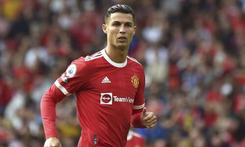 Ρονάλντο: «Θέλω να παίξω για 4-5 ακόμη χρόνια!» thumb