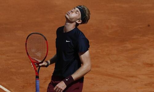Σαποβάλοφ: Εκτός Roland Garros ο 